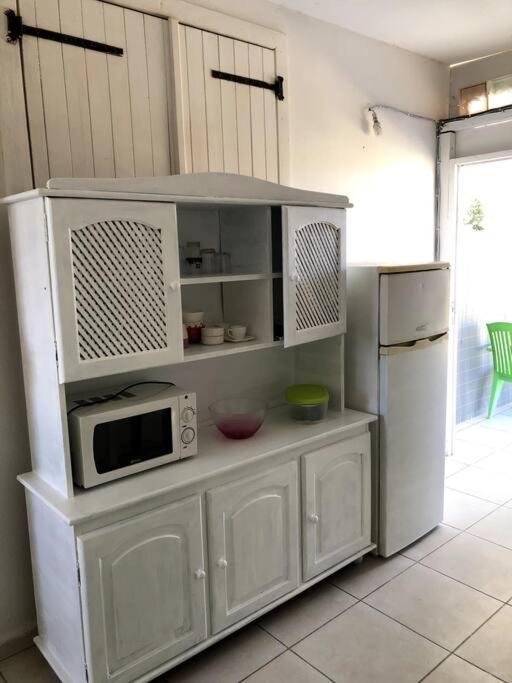 Bel appartement à Damencourt Le Moule Extérieur photo